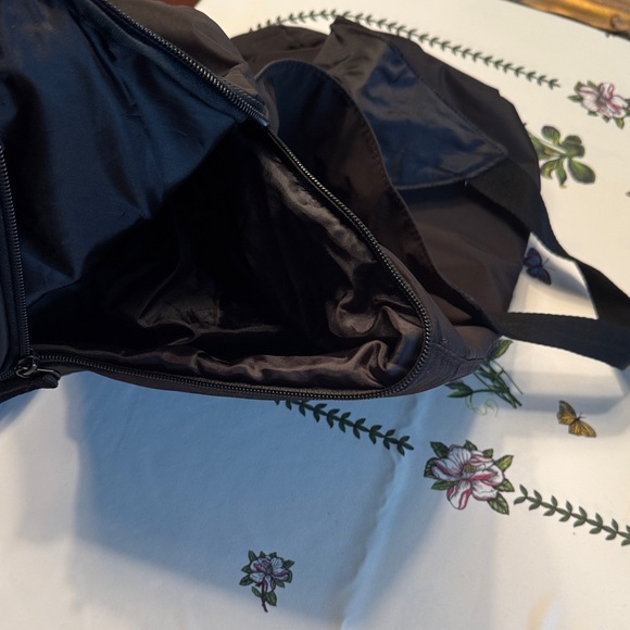 Reebok Black Duffel Bag for Men - Picture 5 of 16